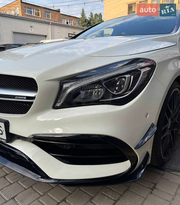 Седан Mercedes-Benz CLA-Class 2016 в Днепре