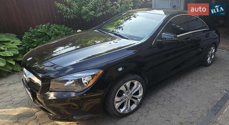 Седан Mercedes-Benz CLA-Class 2014 в Ужгороді