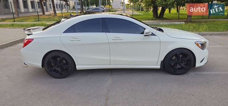 Седан Mercedes-Benz CLA-Class 2017 в Києві