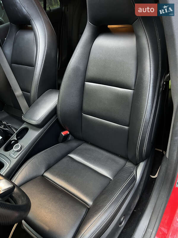 Седан Mercedes-Benz CLA-Class 2018 в Черкасах