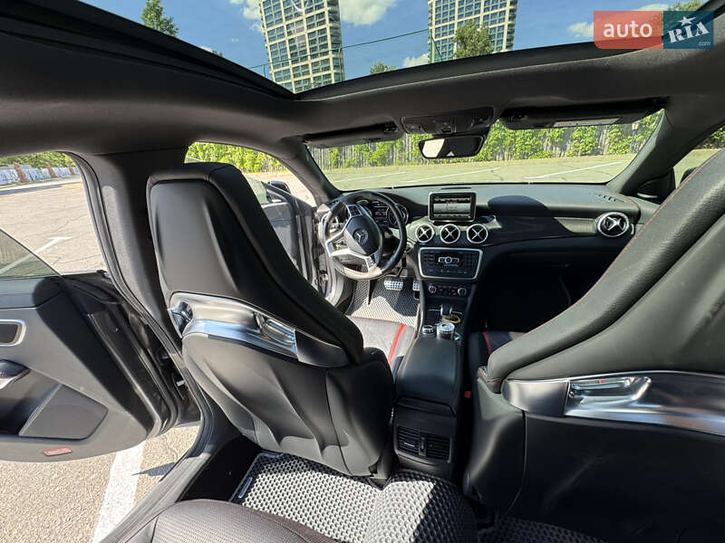 Седан Mercedes-Benz CLA-Class 2014 в Днепре