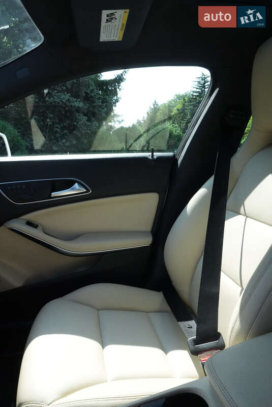 Седан Mercedes-Benz CLA-Class 2014 в Дніпрі фото 6 Седан Mercedes-Benz CLA-Class 2014 в Дніпрі