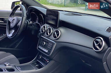 Седан Mercedes-Benz CLA-Class 2018 в 