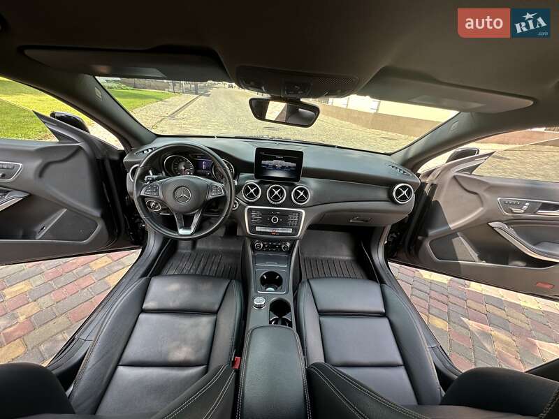 Седан Mercedes-Benz CLA-Class 2019 в Одессе
