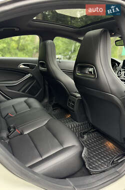 Седан Mercedes-Benz CLA-Class 2013 в 
