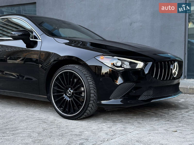 Седан Mercedes-Benz CLA-Class 2019 в Киеве