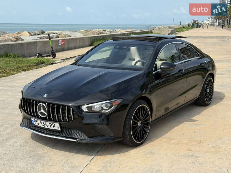 Седан Mercedes-Benz CLA-Class 2019 в Киеве