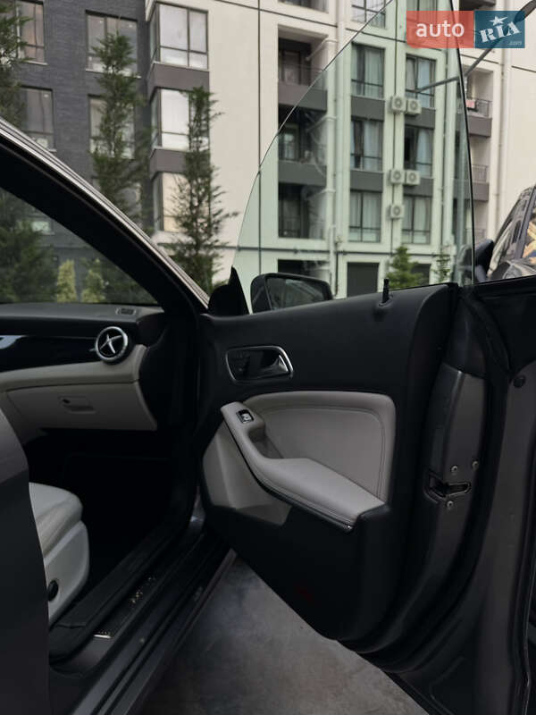 Седан Mercedes-Benz CLA-Class 2014 в Луцке
