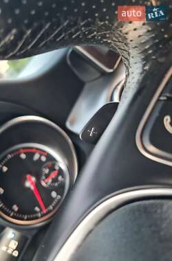 Седан Mercedes-Benz CLA-Class 2016 в 