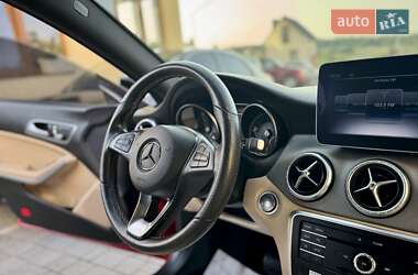 Седан Mercedes-Benz CLA-Class 2018 в 