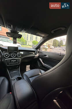 Седан Mercedes-Benz CLA-Class 2014 в 