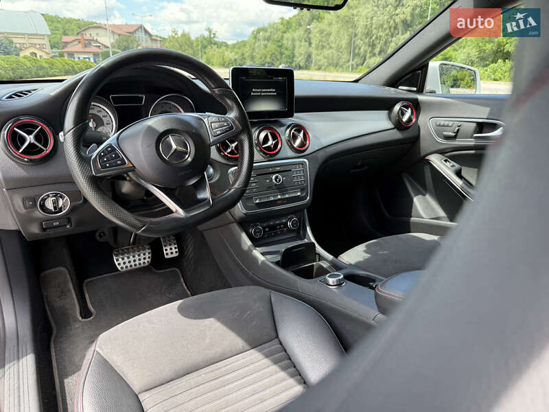 Седан Mercedes-Benz CLA-Class 2015 в Днепре