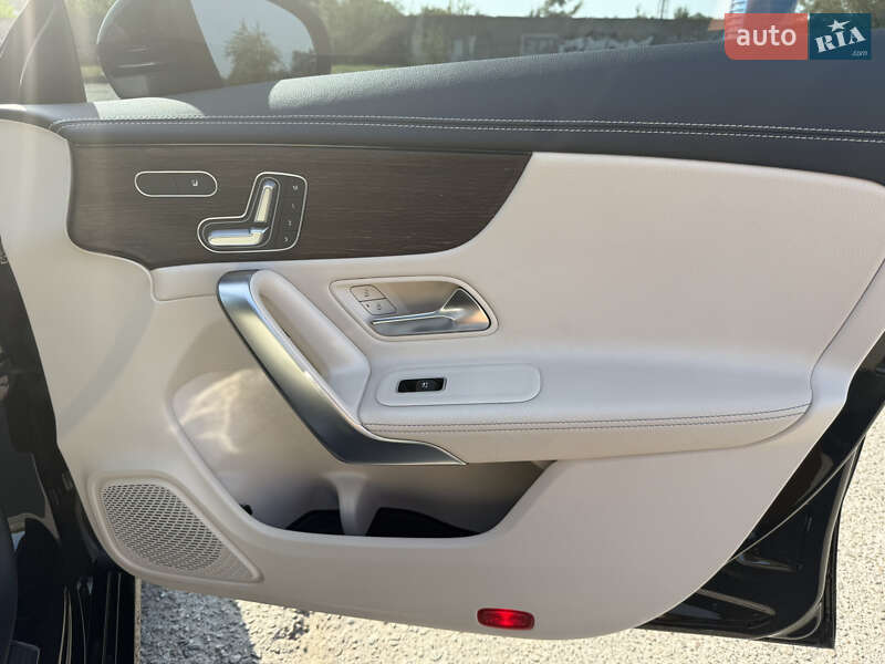 Седан Mercedes-Benz CLA-Class 2019 в Запоріжжі фото 14 Седан Mercedes-Benz CLA-Class 2019 в Запоріжжі