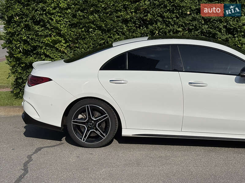 Седан Mercedes-Benz CLA-Class 2022 в Києві