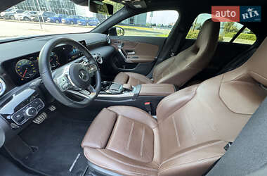 Седан Mercedes-Benz CLA-Class 2022 в 