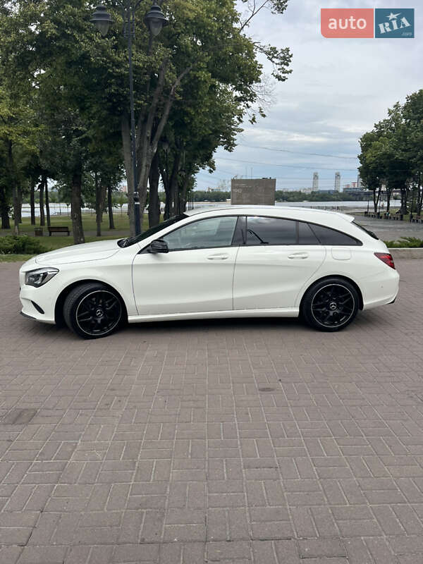 Универсал Mercedes-Benz CLA-Class 2017 в Киеве