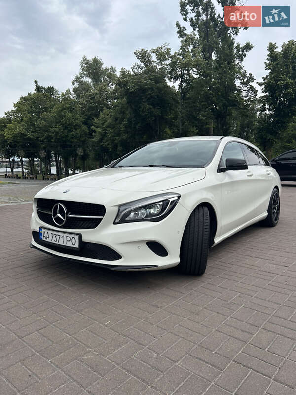 Универсал Mercedes-Benz CLA-Class 2017 в 