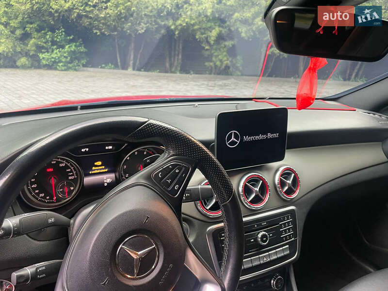 Седан Mercedes-Benz CLA-Class 2018 в Калуше
