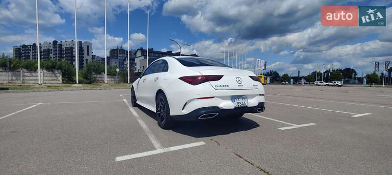 Седан Mercedes-Benz CLA-Class 2024 в Киеве
