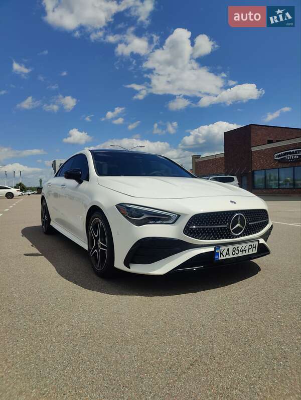 Седан Mercedes-Benz CLA-Class 2024 в Киеве