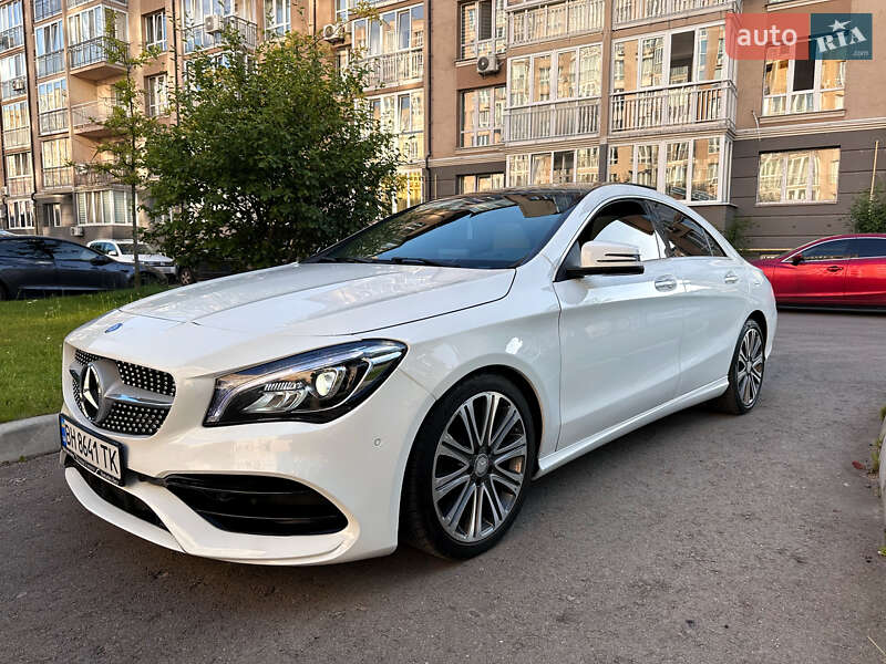 Седан Mercedes-Benz CLA-Class 2018 в Киеве