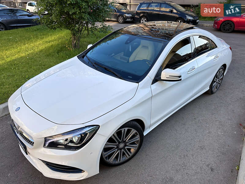 Седан Mercedes-Benz CLA-Class 2018 в Киеве