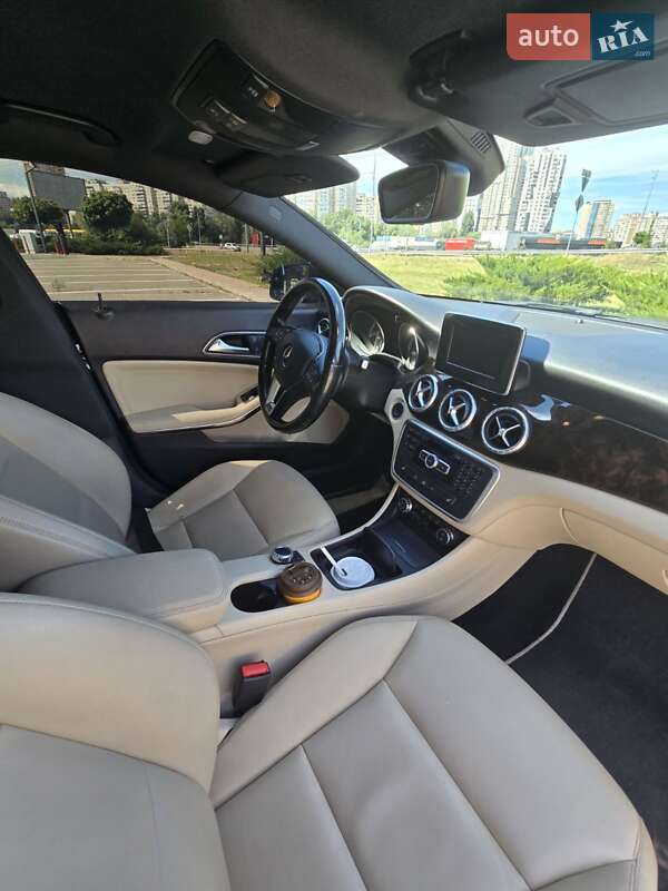 Седан Mercedes-Benz CLA-Class 2013 в Києві