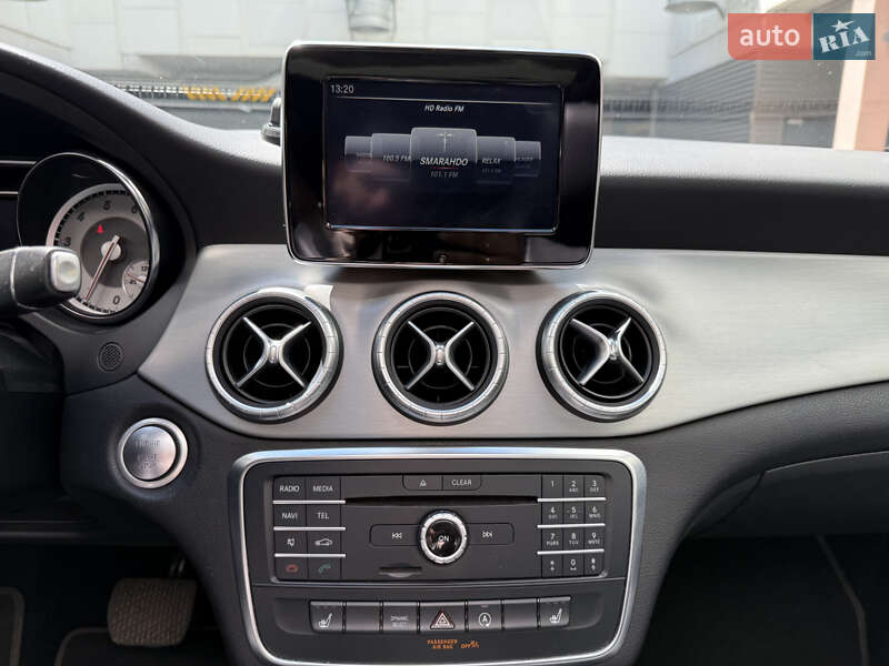 Седан Mercedes-Benz CLA-Class 2015 в Києві