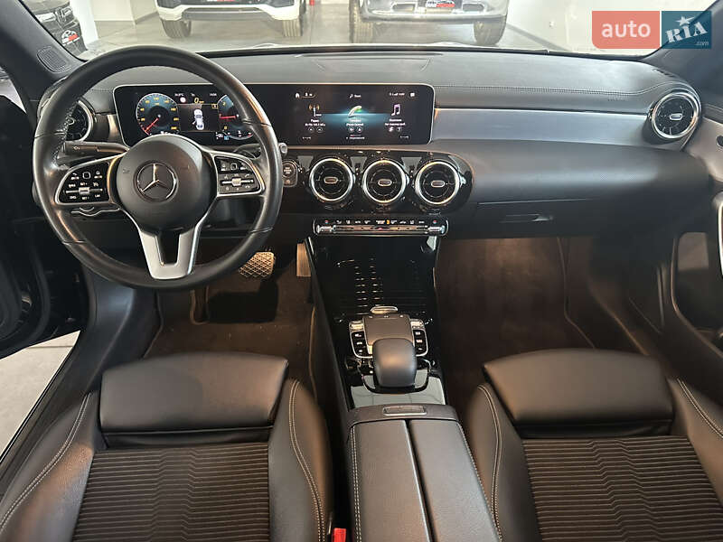 Седан Mercedes-Benz CLA-Class 2019 в Полтаве