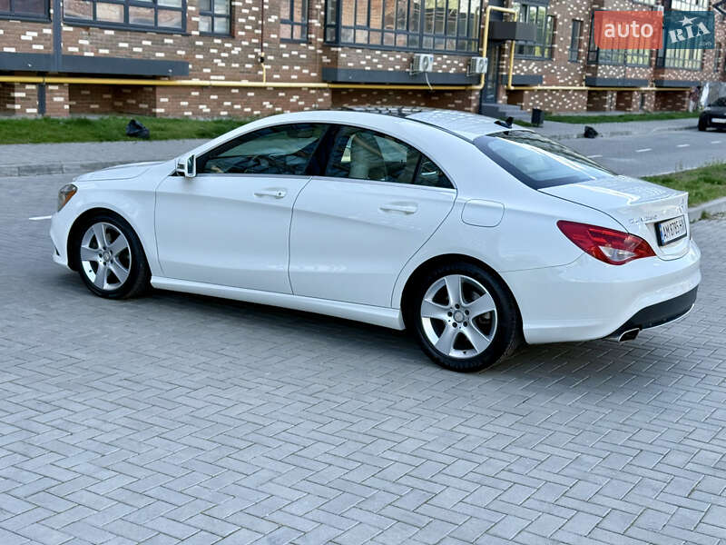 Седан Mercedes-Benz CLA-Class 2015 в Житомире