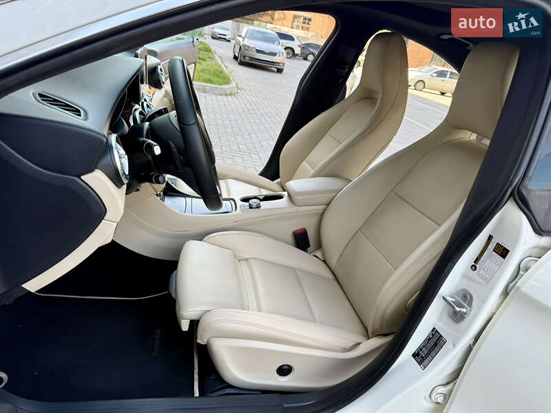 Седан Mercedes-Benz CLA-Class 2015 в Житомире