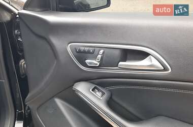 Седан Mercedes-Benz CLA-Class 2017 в 