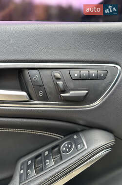 Седан Mercedes-Benz CLA-Class 2015 в 