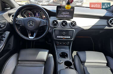 Седан Mercedes-Benz CLA-Class 2018 в 