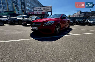 Седан Mercedes-Benz CLA-Class 2018 в 