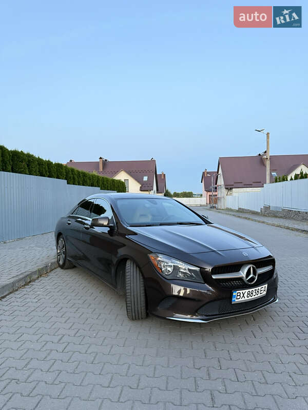 Седан Mercedes-Benz CLA-Class 2018 в Хмельницькому