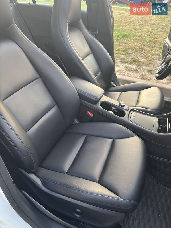 Седан Mercedes-Benz CLA-Class 2013 в Софіївській Борщагівці