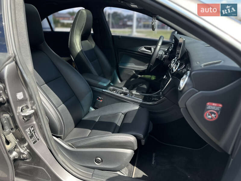 Седан Mercedes-Benz CLA-Class 2016 в Смілі