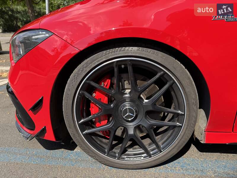 Седан Mercedes-Benz CLA-Class 2019 в Киеве