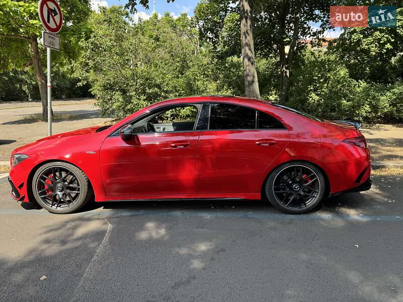 Седан Mercedes-Benz CLA-Class 2019 в Киеве
