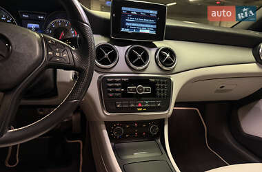 Седан Mercedes-Benz CLA-Class 2014 в 