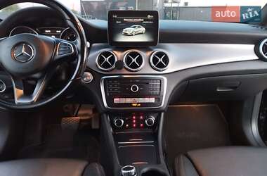 Седан Mercedes-Benz CLA-Class 2016 в 