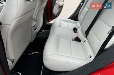Седан Mercedes-Benz CLA-Class 2013 в 