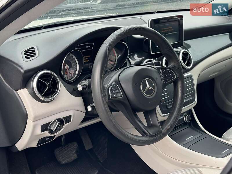 Седан Mercedes-Benz CLA-Class 2015 в Виннице