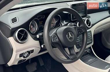 Седан Mercedes-Benz CLA-Class 2015 в 