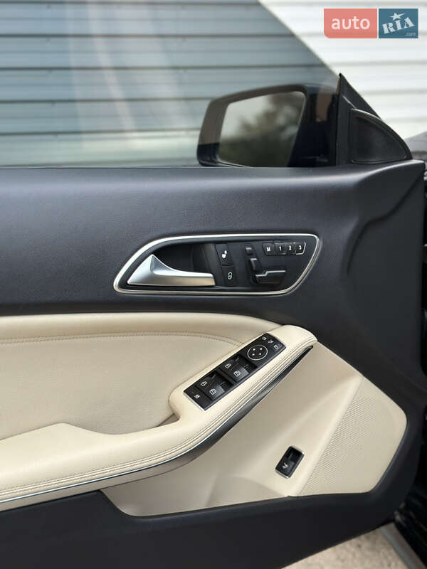 Седан Mercedes-Benz CLA-Class 2015 в Днепре