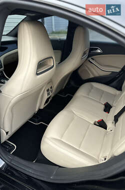 Седан Mercedes-Benz CLA-Class 2015 в 