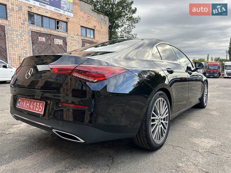 Седан Mercedes-Benz CLA-Class 2020 в Киеве