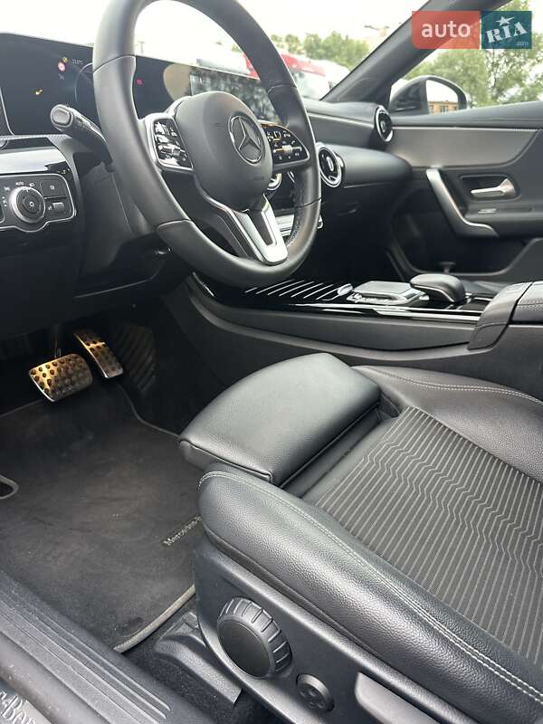 Седан Mercedes-Benz CLA-Class 2020 в Киеве