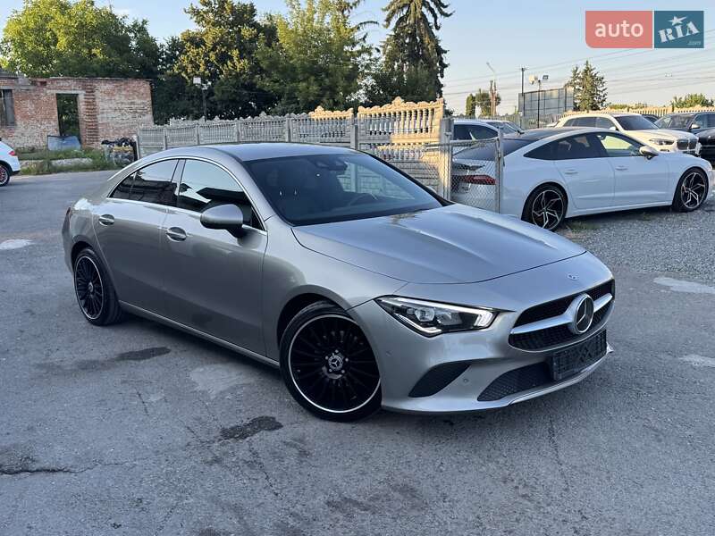 Седан Mercedes-Benz CLA-Class 2019 в Тернополе